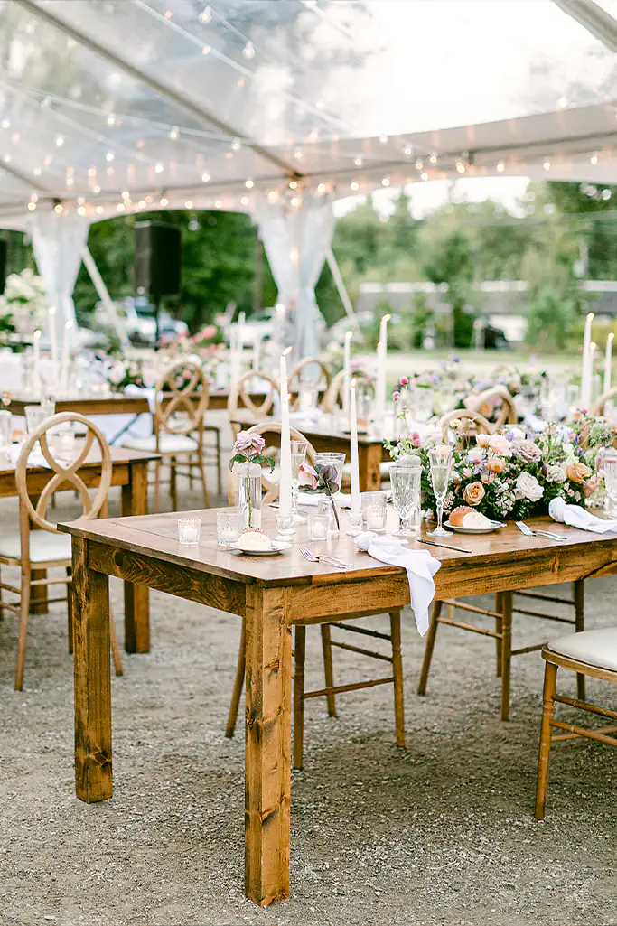 Table display for outdoor wedding in Massachusetts 